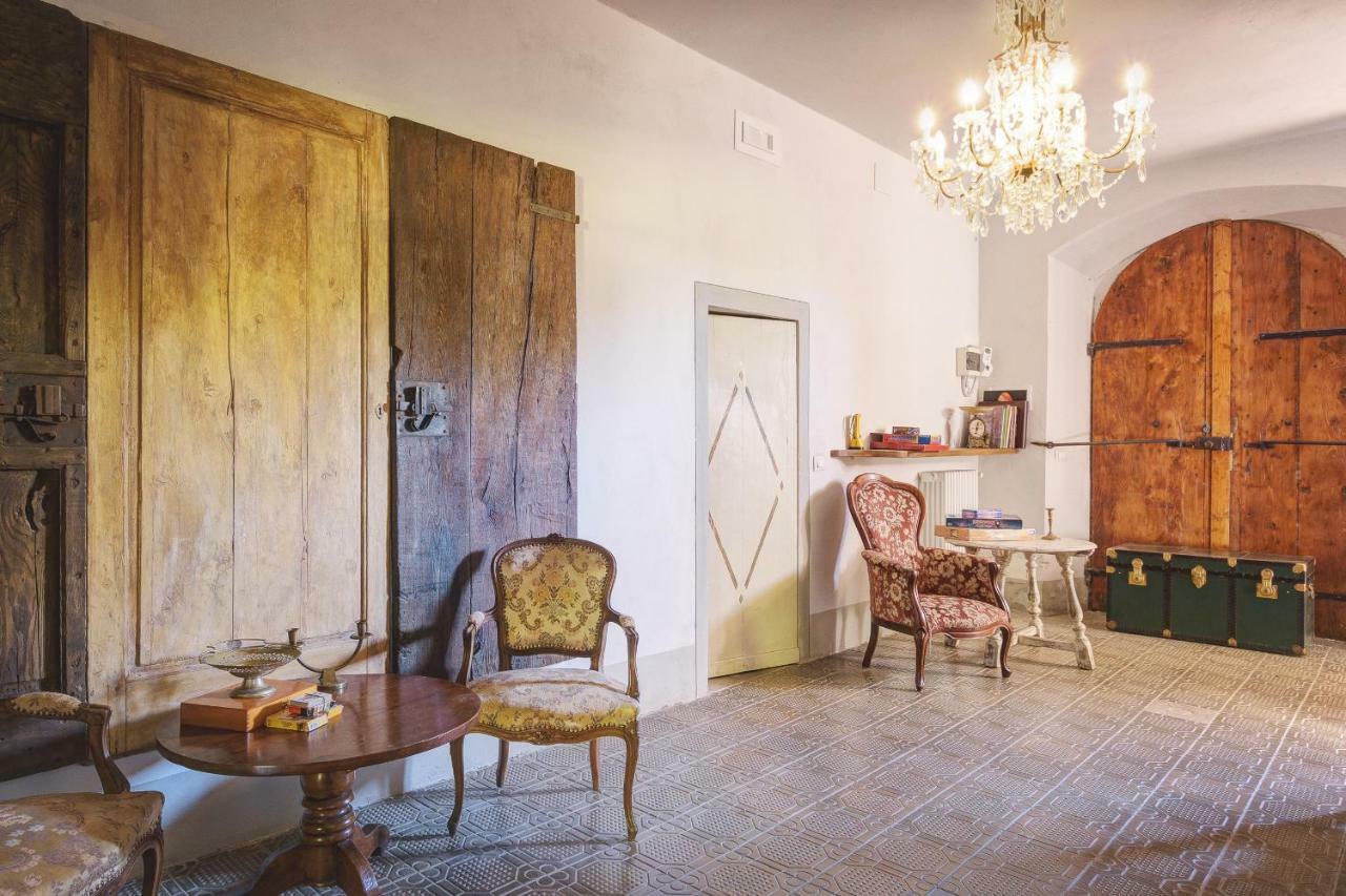 Palazzo Gatteschi Apartment Poppi Exterior photo